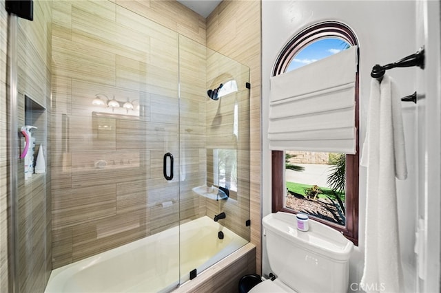 43650 La Cruz Dr, Temecula, CA 92590 - bathroom featuring enclosed tub / shower combo and toilet