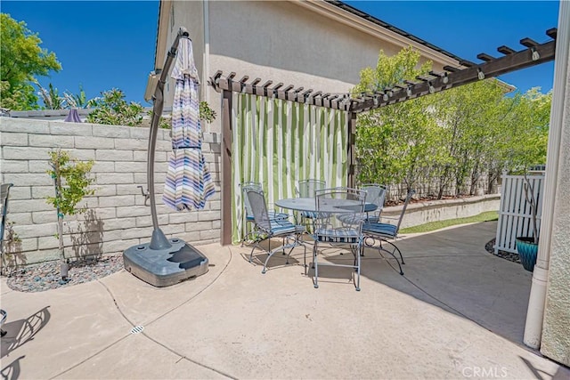 25531 Durant Pl, Stevenson Ranch, CA 91381 - view of patio / terrace with outdoor dining space