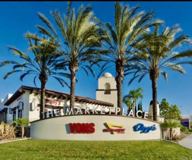 2170 Birch Rd Unit 111, Chula Vista, CA 91915 - view of community featuring a lawn