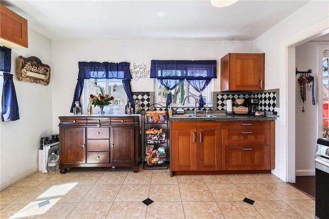 704 Kilson Dr, Santa Ana, CA 92701 - photo 14