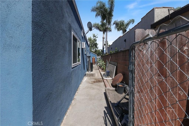 704 Kilson Dr, Santa Ana, CA 92701 - photo 29