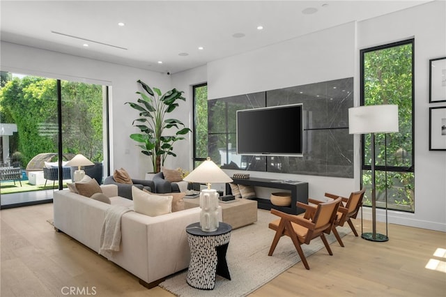 15231 Greenleaf St, Sherman Oaks, CA 91403 - photo 13