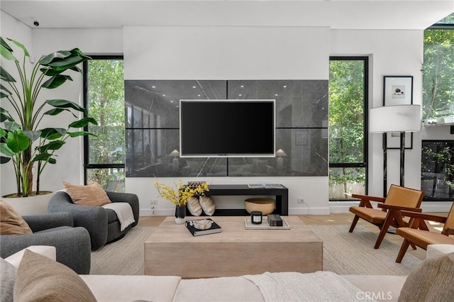 15231 Greenleaf St, Sherman Oaks, CA 91403 - photo 14