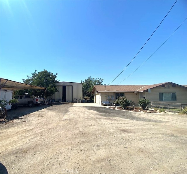875 W Laguna Ave, Riverdale, CA 93656 - photo 1