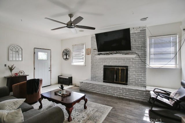 5317 Silver Dr, Santa Ana, CA 92703 - photo 16