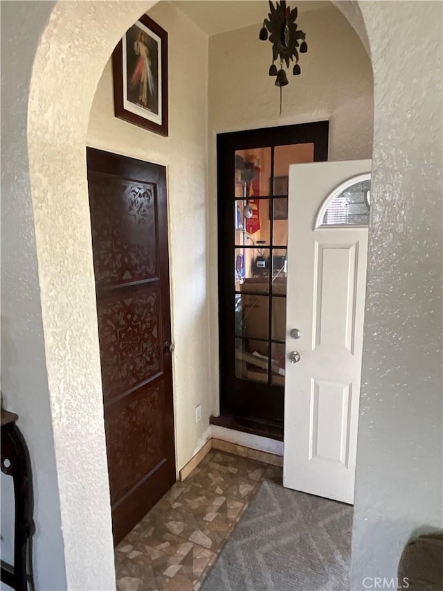 10430 San Jose Ave, South Gate, CA 90280 - doorway to property