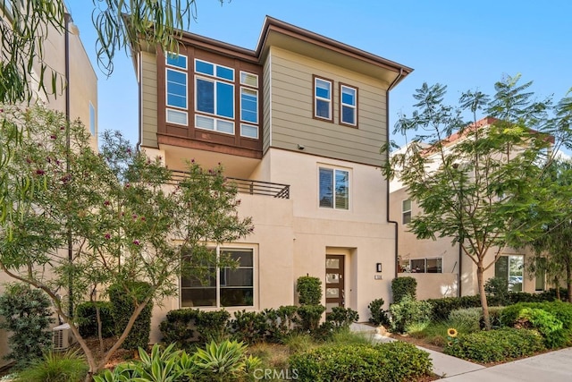 536 Cultivate, Irvine, CA 92618 - modern home with stucco siding