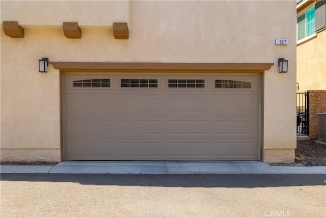 157 Ambrosia Ct, Perris, CA 92571 - view of garage