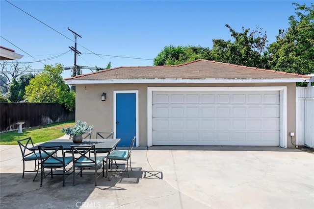 14348 Emelita St, Sherman Oaks, CA 91401 - view of detached garage