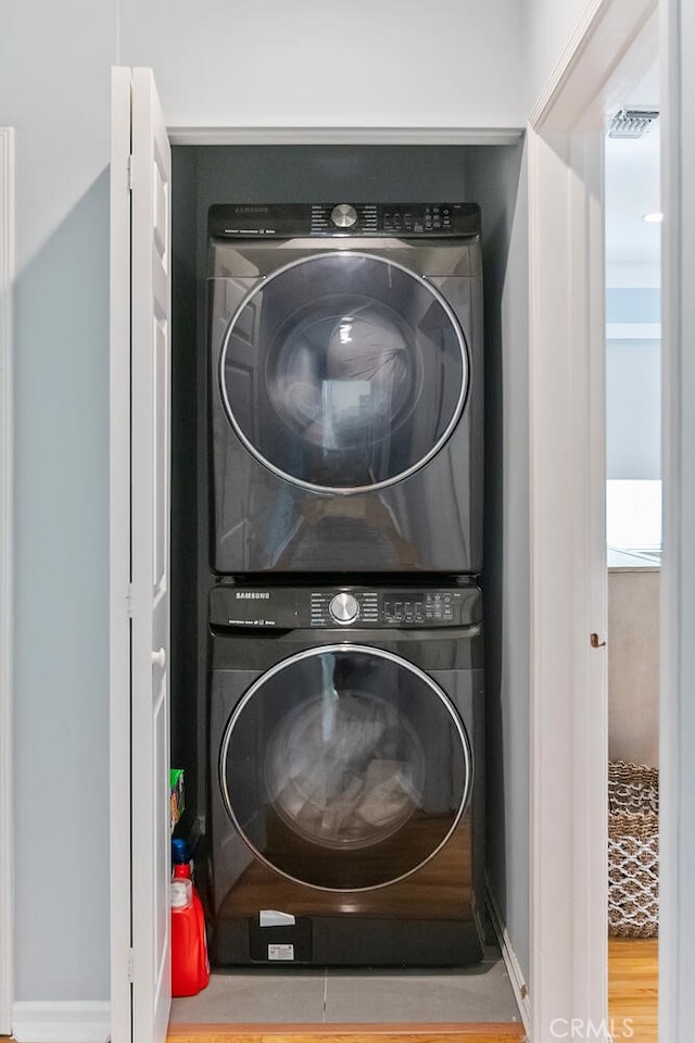 14348 Emelita St, Sherman Oaks, CA 91401 - washroom with stacked washer and clothes dryer