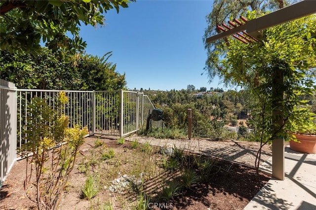 10551 Hillsboro Rd, North Tustin, CA 92705 - view of yard