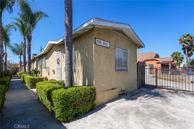 854 W Gage Ave, Los Angeles, CA 90044 - photo 12