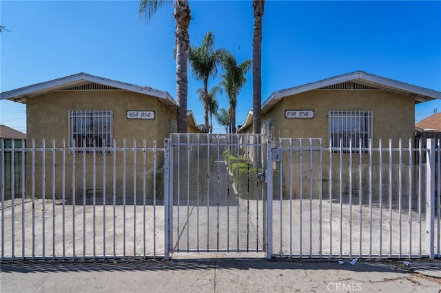 854 W Gage Ave, Los Angeles, CA 90044 - photo 10