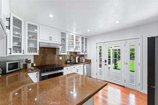 27231 Eastridge Dr, Lake Forest, CA 92630 - photo 15