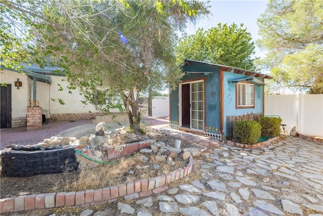 5772 Arrowhead Lake Rd, Hesperia, CA 92345 - view of outbuilding