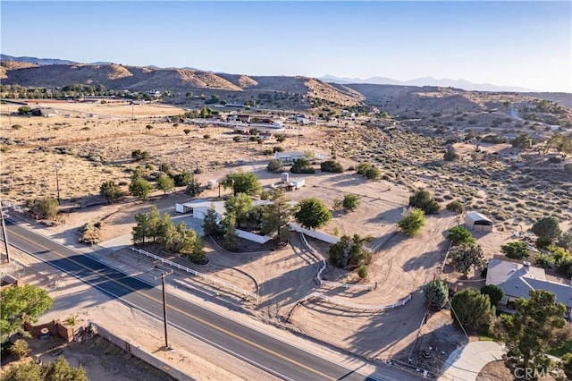 5772 Arrowhead Lake Rd, Hesperia, CA 92345 - aerial view of sparsely populated area with mountains and a desert landscape