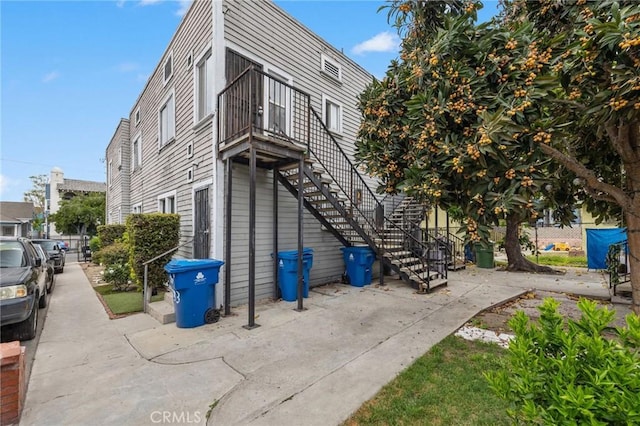 1631 W 11th Pl, Los Angeles, CA 90015 - photo 5
