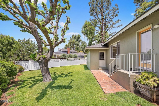 4520 Lone Pine Ln, La Canada Flintridge, CA 91011 - view of yard featuring a patio area