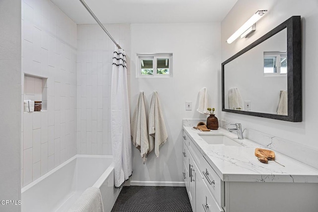 4520 Lone Pine Ln, La Canada Flintridge, CA 91011 - full bath featuring vanity, shower / bathtub combination with curtain, and plenty of natural light