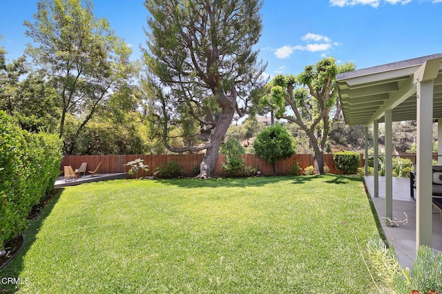 4520 Lone Pine Ln, La Canada Flintridge, CA 91011 - fenced backyard featuring a patio