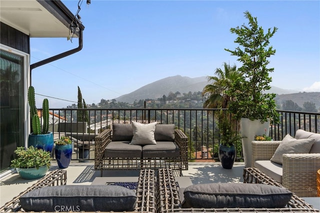 7010 Loyal Trl, Los Angeles, CA 90068 - photo 32
