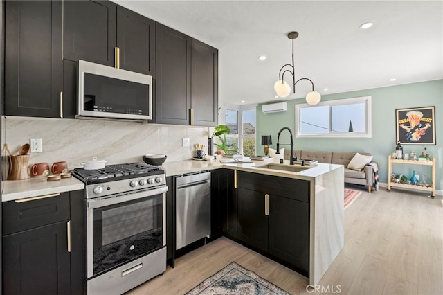7010 Loyal Trl, Los Angeles, CA 90068 - photo 9