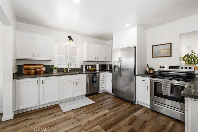 3810 Channel Pl, Newport Beach, CA 92663 - photo 18