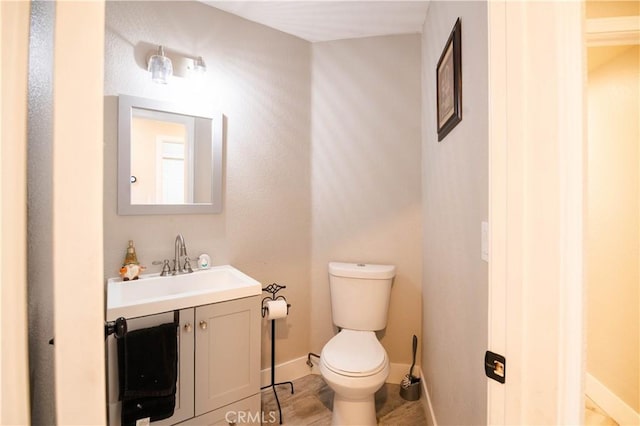 26511 Mainsail Ln, Helendale, CA 92342 - bathroom with toilet and vanity