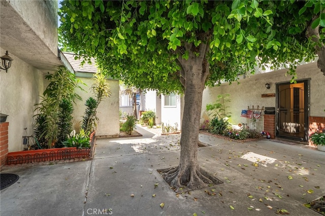 11286 Parkside Ln Unit 22, Garden Grove, CA 92843 - view of patio / terrace