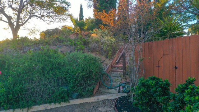 1682 Saddlehorn Dr, San Marcos, CA 92069 - view of yard