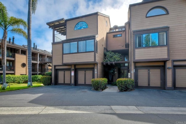 4015 Canario St Unit E, Carlsbad, CA 92008 - view of contemporary house