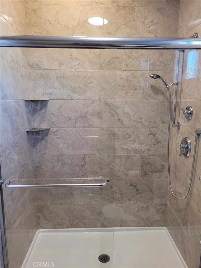 10840 New Salem Pt, San Diego, CA 92126 - full bathroom featuring a shower stall