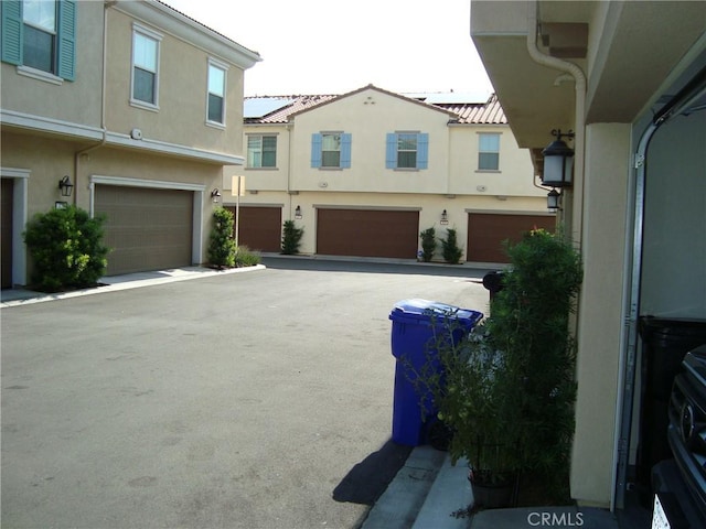 435 N Beechwood Ave, Rialto, CA 92376 - view of yard with an attached garage