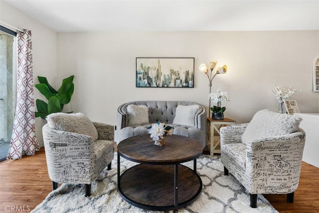 13725 Los Angeles St Unit H, Baldwin Park, CA 91706 - living area with light wood-style flooring