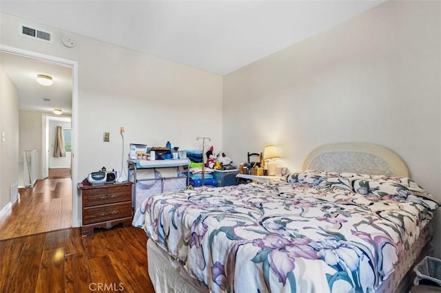 13725 Los Angeles St Unit H, Baldwin Park, CA 91706 - bedroom featuring wood finished floors