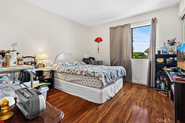 13725 Los Angeles St Unit H, Baldwin Park, CA 91706 - bedroom with wood finished floors