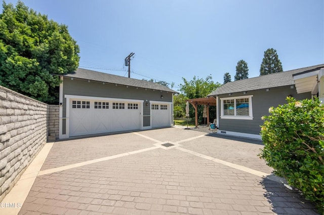 5512 Ranchito Ave, Sherman Oaks, CA 91401 - view of detached garage