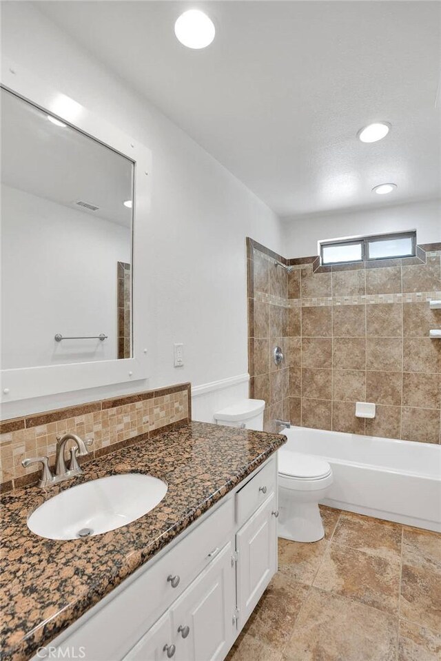 17761 Pine St, Hesperia, CA 92345 - photo 31