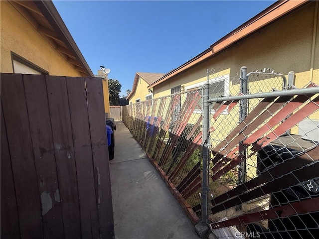 2854 Coronado Ave, San Diego, CA 92154 - view of side of home with stucco siding