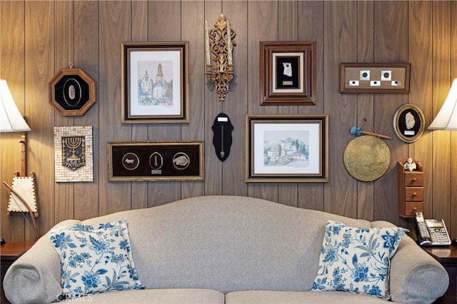 2900 Manhattan Ave, La Crescenta, CA 91214 - view of living area