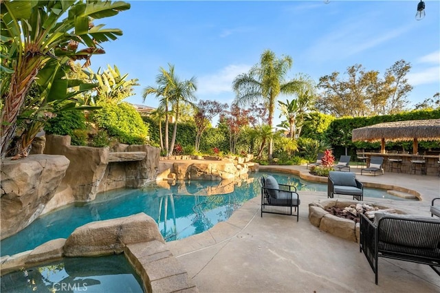 26356 Sorrell Pl, Laguna Hills, CA 92653 - view of swimming pool with a patio and a pool with connected hot tub