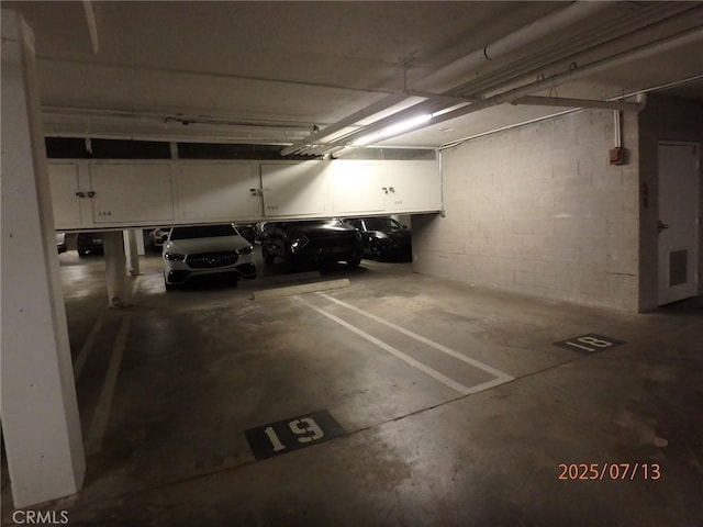 4242 Stansbury Ave Unit 203, Sherman Oaks, CA 91423 - parking deck with concrete block wall