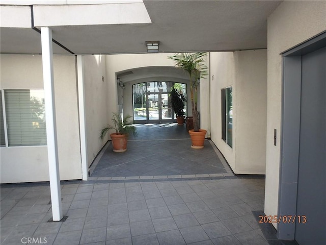 4242 Stansbury Ave Unit 203, Sherman Oaks, CA 91423 - entrance to property with elevator and stucco siding