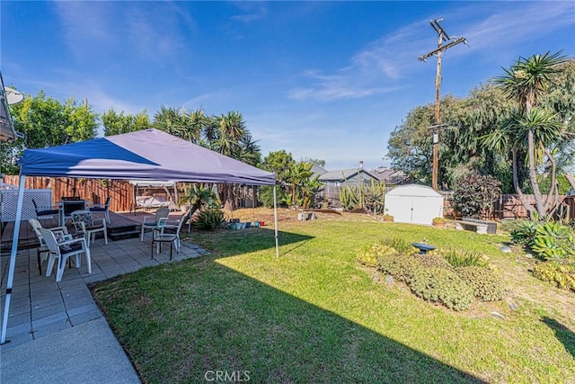 8638 Yorktown Ave, Los Angeles, CA 90045 - fenced backyard with a storage shed and a patio