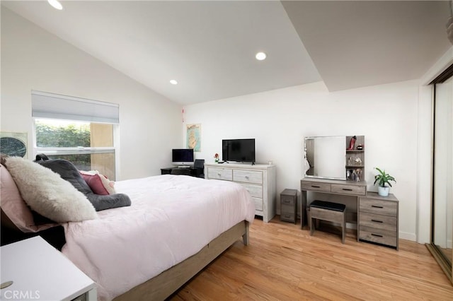 2911 Walker Lee Dr, Rossmoor, CA 90720 - bedroom featuring recessed lighting, light wood-style flooring, and lofted ceiling