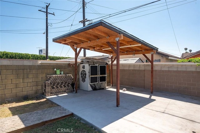 117 N Morada Ave, West Covina, CA 91790 - fenced backyard featuring a patio area