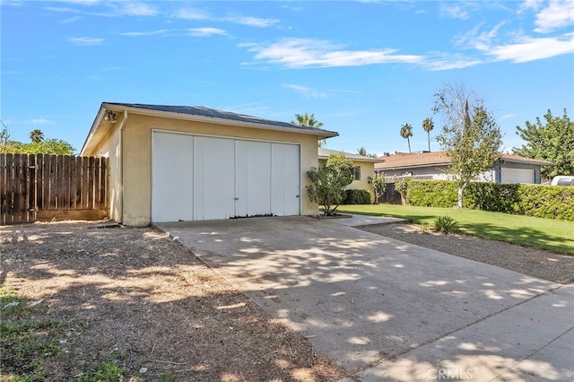 2151 W Pico Ave, Fresno, CA 93705 - view of garage