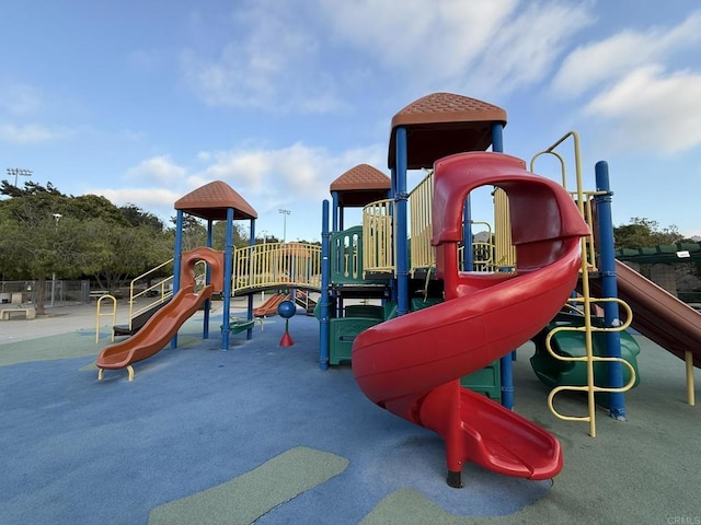 3887 Pell Pl Unit 134, San Diego, CA 92130 - view of communal playground