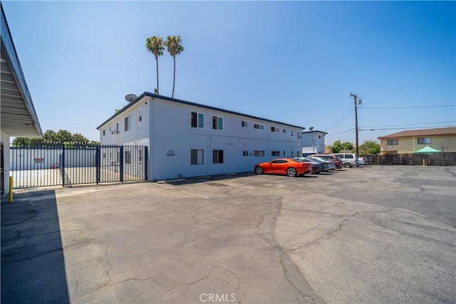 2921 Allgeyer Ave, El Monte, CA 91732 - view of uncovered parking lot