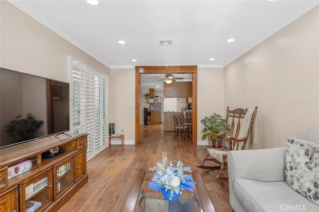 28154 Guilford Ln, Saugus, CA 91350 - photo 12